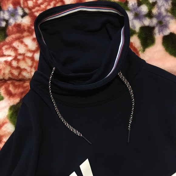 Sold - Picture 3 of 5